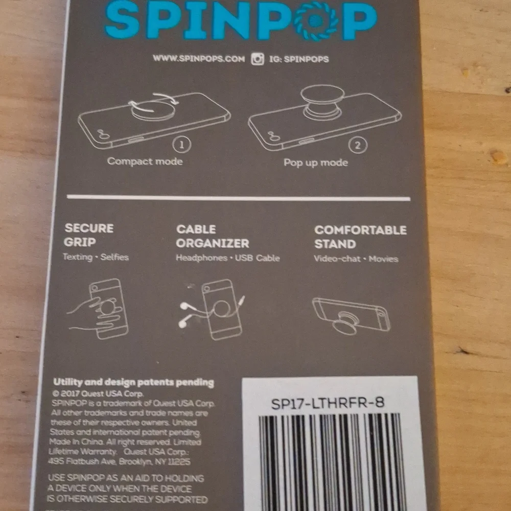 NWT Multicolor Phone Grip